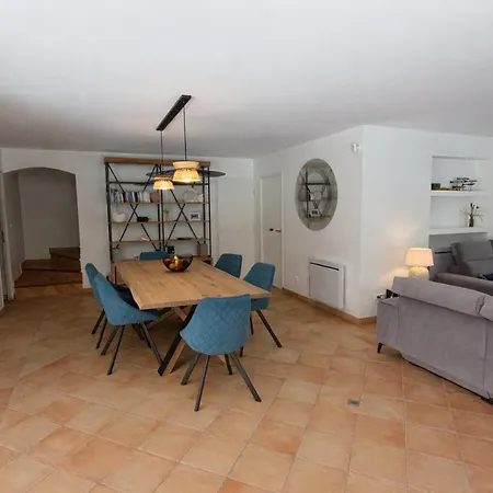 La Dolce Villa *